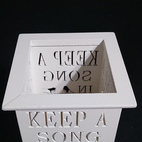Wooden battery operated table lamp nightlight "KEEP A SONG IN YOUR HEART" DECOR - Picture 8 of 12